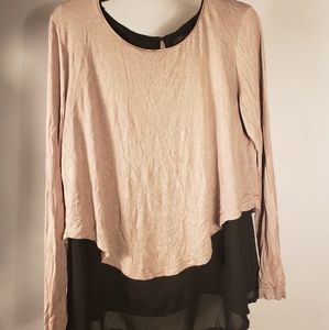 Women. Tan& black. Long sleeve. Open back. Blouse